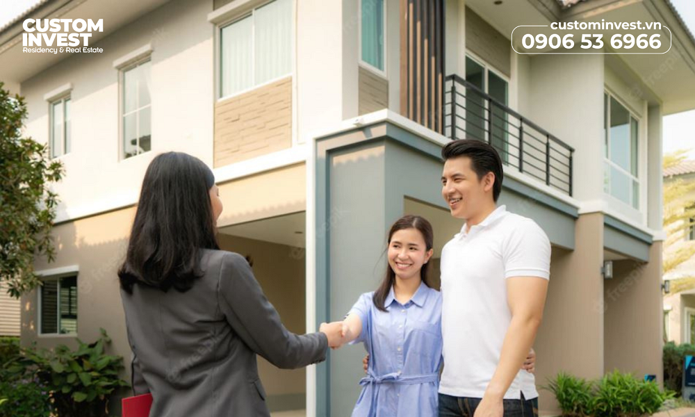 Đại lý bất động sản được phép phân phối các loại hình bất động sản hợp pháp theo quy định của từng quốc gia. Nhìn chung, các đại lý phân phối có thể lựa chọn kinh doanh với 4 phân khúc phổ biến:
